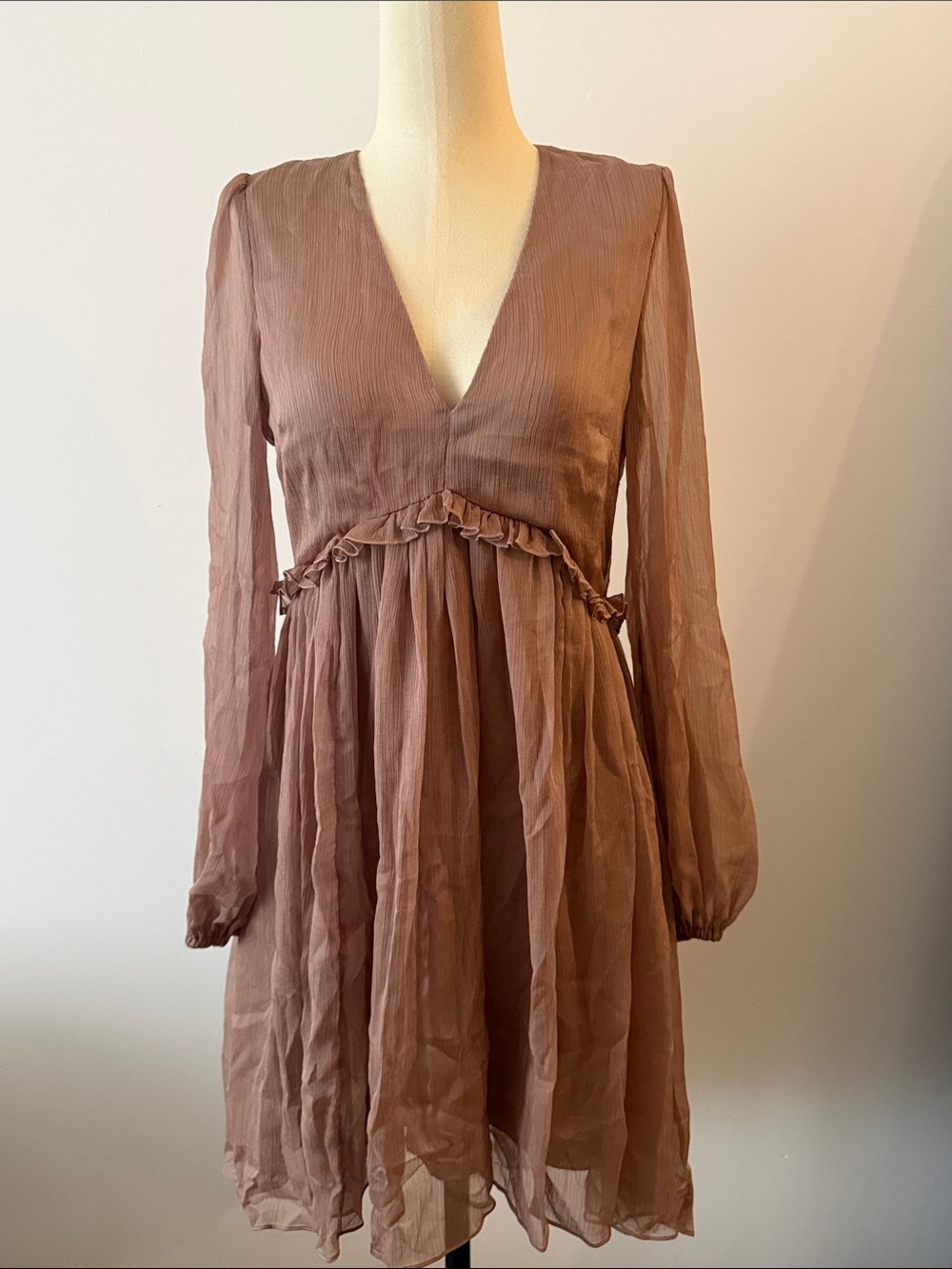 H&M Mauve V-Neck Long Sleeve Ruffle Empire Dress
